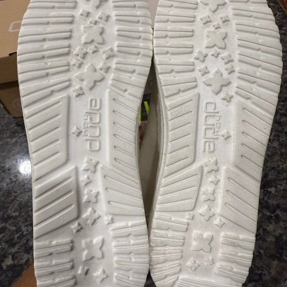 Hey Dude Wendy Playa Fiesta  Beach Party - Picture 5 of 6